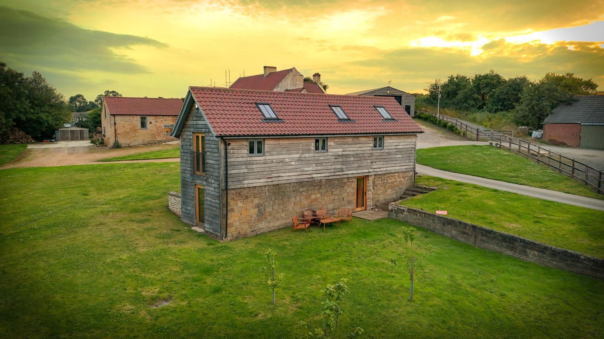 Orchard Barn *